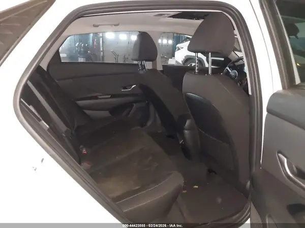 KMHLS4DGXSU927746 2025 HYUNDAI ELANTRA - Image 8