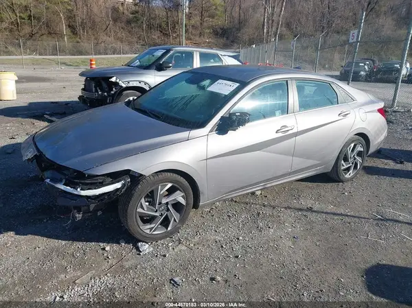 KMHLS4DGXSU933675 2025 HYUNDAI ELANTRA - Image 2