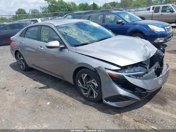 KMHLS4DGXSU937502 2025 HYUNDAI ELANTRA - Image 1