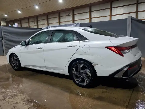 KMHLS4DGXSU948130 2025 HYUNDAI ELANTRA - Image 2