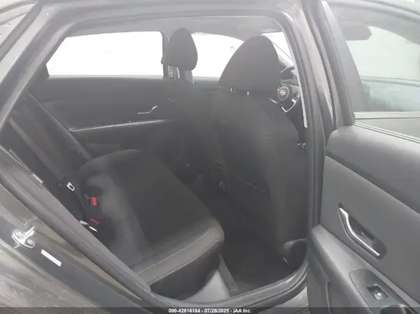 KMHLS4DGXSU949617 2025 HYUNDAI ELANTRA - Image 8