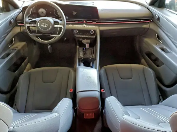 KMHLS4DGXSU950640 2025 HYUNDAI ELANTRA - Image 8