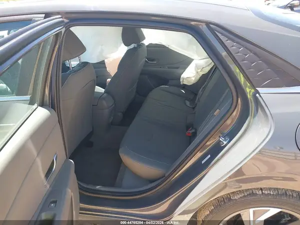 KMHLS4DGXSU965669 2025 HYUNDAI ELANTRA - Image 8