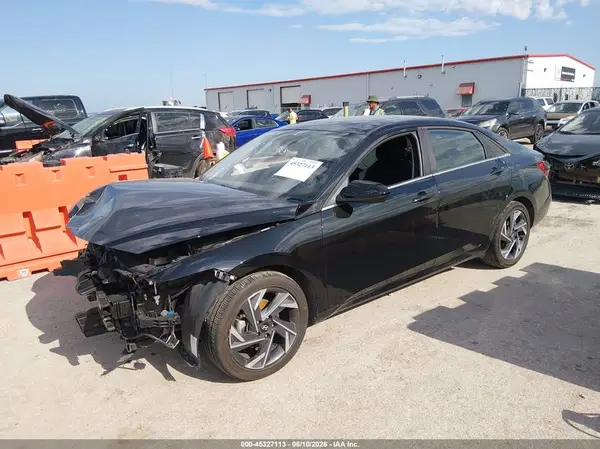 KMHLS4DGXSU975554 2025 HYUNDAI ELANTRA - Image 2