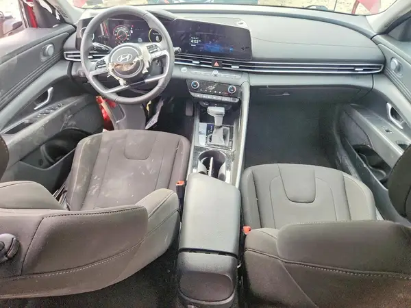 KMHLS4DGXSU978468 2025 HYUNDAI ELANTRA - Image 8