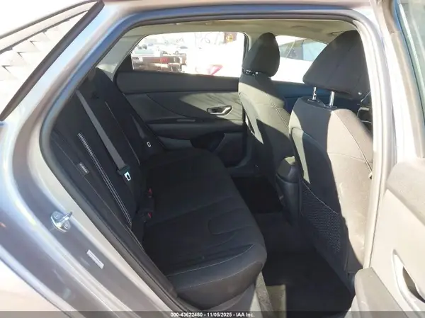 KMHLS4DGXSU980981 2025 HYUNDAI ELANTRA - Image 8