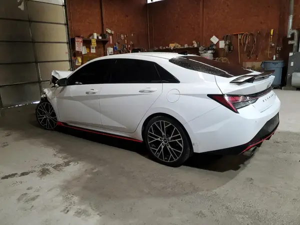 KMHLW4AK9NU006877 2022 HYUNDAI ELANTRA - Image 2