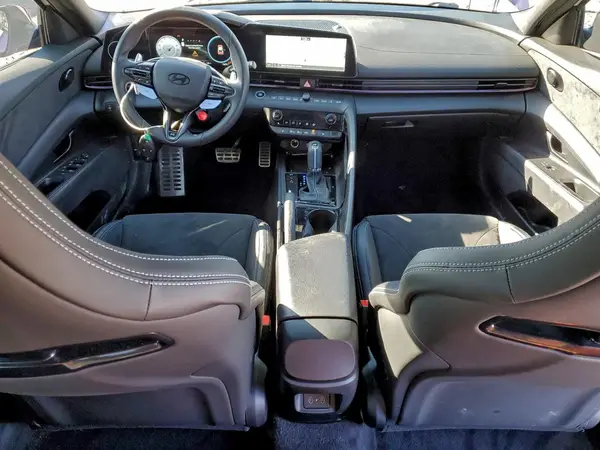 KMHLW4DK7SU024169 2025 HYUNDAI ELANTRA - Image 8