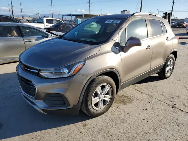 KML7CJLSBX8338943 2020 CHEVROLET TRAX - Image 1