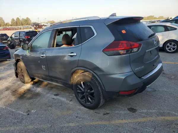 KN8AT2MVXJW345505 2018 NISSAN ROGUE - Image 2