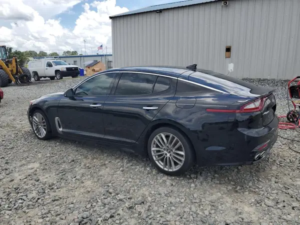 KNAE15LA0J6015212 2018 KIA STINGER - Image 2