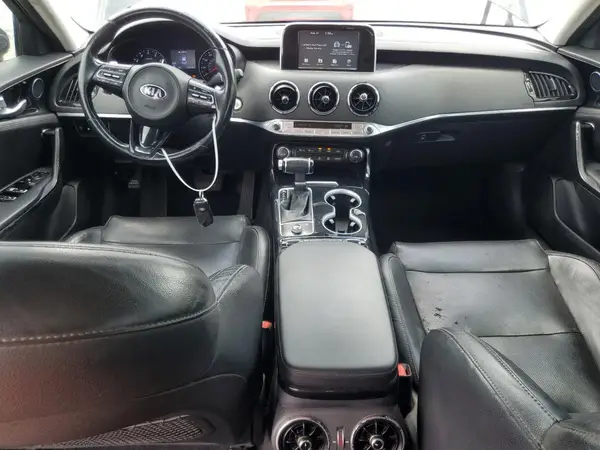 KNAE15LA0J6015212 2018 KIA STINGER - Image 8