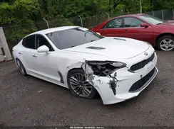 KNAE15LA0J6033127 2018 KIA STINGER