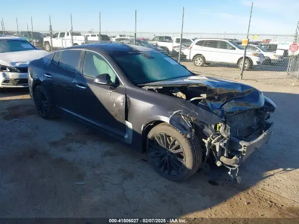 KNAE15LA0K6053900 2019 KIA STINGER - Image 1