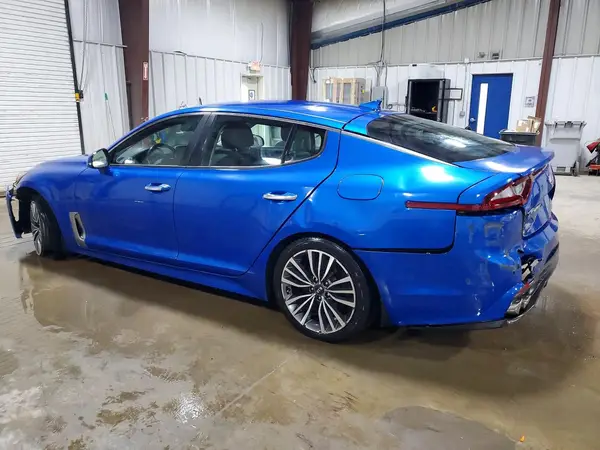 KNAE15LA0K6058093 2019 KIA STINGER - Image 2