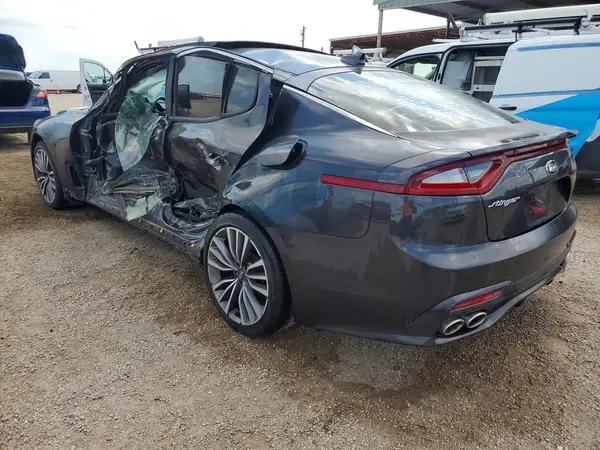 KNAE15LA0K6063682 2019 KIA STINGER - Image 2