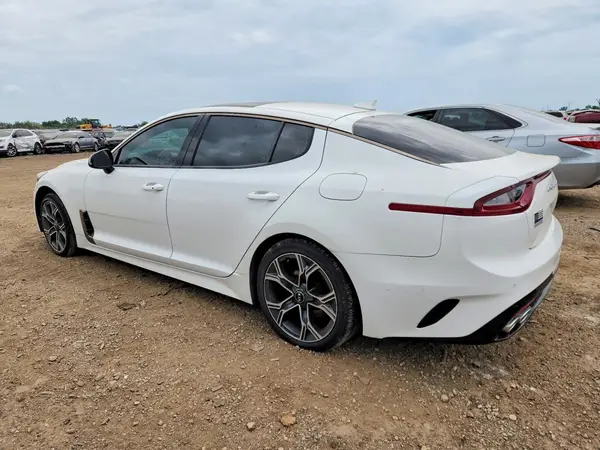 KNAE15LA0L6072500 2020 KIA STINGER - Image 2