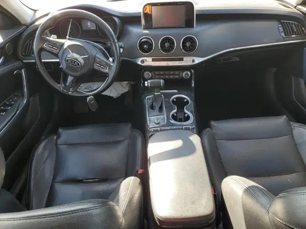 KNAE15LA1J6035131 2018 KIA STINGER - Image 8
