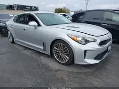 KNAE15LA1J6040880 2018 KIA STINGER