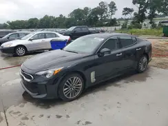 KNAE15LA1J6041172 2018 KIA STINGER