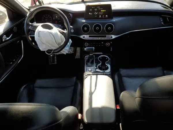 KNAE15LA1L6075566 2020 KIA STINGER - Image 8
