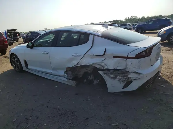 KNAE15LA1L6076457 2020 KIA STINGER - Image 2