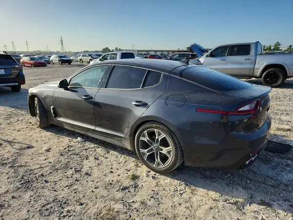 KNAE15LA1L6076460 2020 KIA STINGER - Image 2