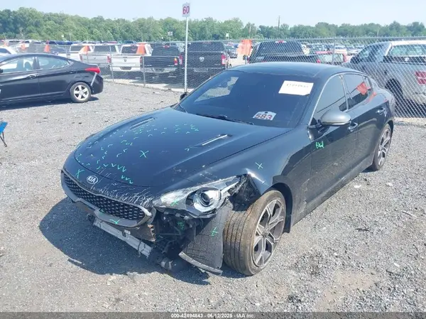 KNAE15LA1L6077401 2020 KIA STINGER - Image 2