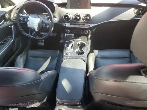 KNAE15LA1L6084378 2020 KIA STINGER - Image 8