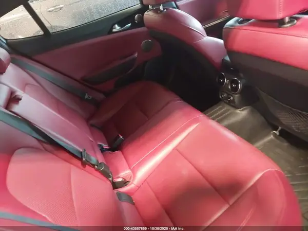 KNAE15LA1M6091915 2021 KIA STINGER - Image 8