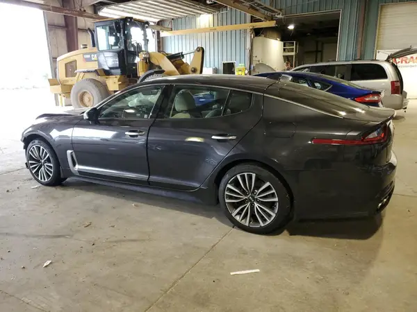 KNAE15LA2K6046527 2019 KIA STINGER - Image 2