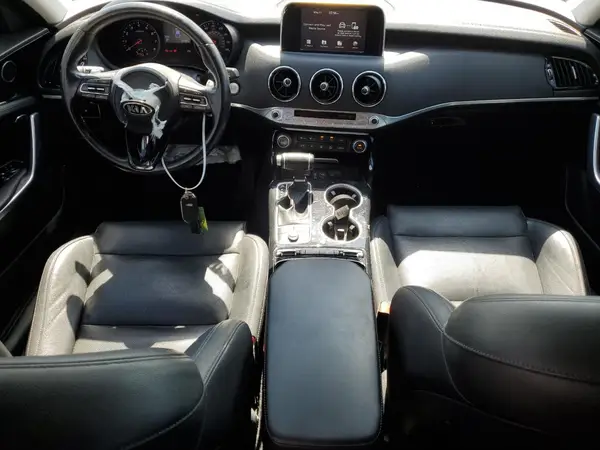 KNAE15LA2K6046656 2019 KIA STINGER - Image 8
