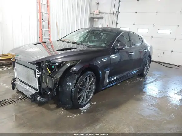 KNAE15LA2K6050755 2019 KIA STINGER - Image 2