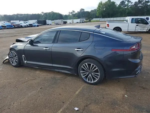 KNAE15LA2K6052909 2019 KIA STINGER - Image 2
