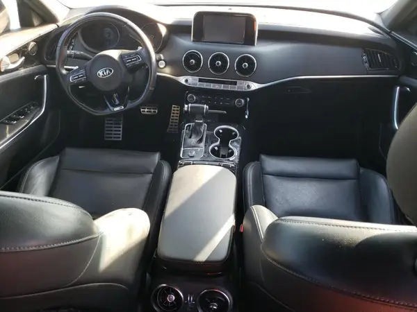 KNAE15LA2L6078525 2020 KIA STINGER - Image 8