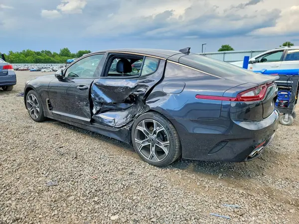 KNAE15LA2L6079805 2020 KIA STINGER - Image 2