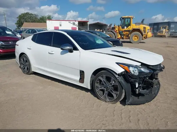 KNAE15LA2L6080727 2020 KIA STINGER - Image 1