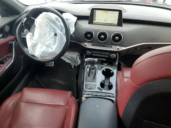 KNAE15LA2L6082719 2020 KIA STINGER - Image 8