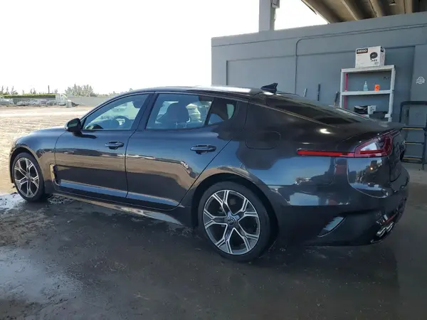 KNAE15LA2L6083420 2020 KIA STINGER - Image 2