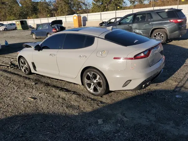 KNAE15LA2M6097089 2021 KIA STINGER - Image 2