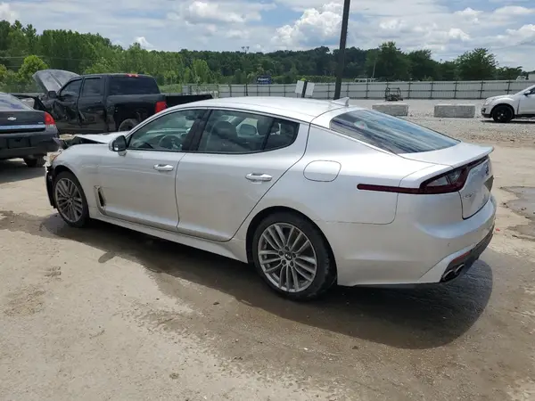 KNAE15LA3J6016015 2018 KIA STINGER - Image 2