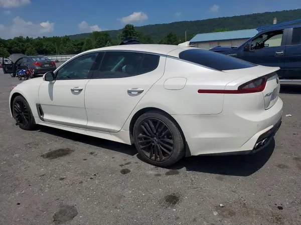 KNAE15LA3J6035910 2018 KIA STINGER - Image 2