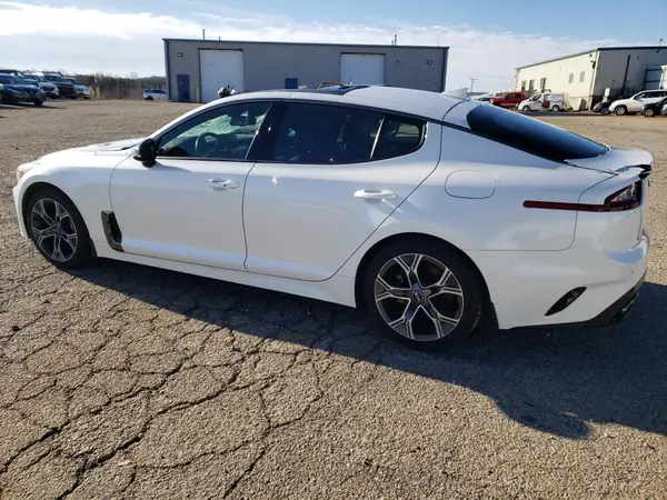 KNAE15LA3L6079196 2020 KIA STINGER - Image 2