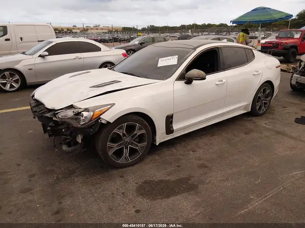 KNAE15LA3L6084463 2020 KIA STINGER - Image 2