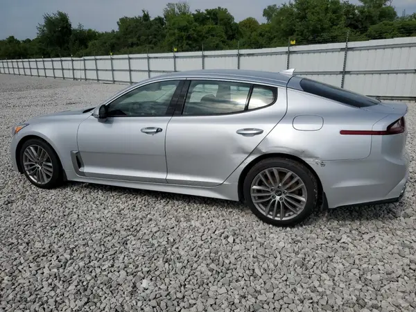 KNAE15LA4J6017450 2018 KIA STINGER - Image 2