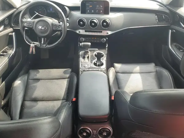 KNAE15LA4J6017450 2018 KIA STINGER - Image 8