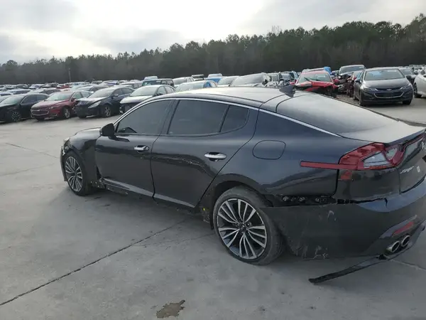 KNAE15LA4K6041880 2019 KIA STINGER - Image 2