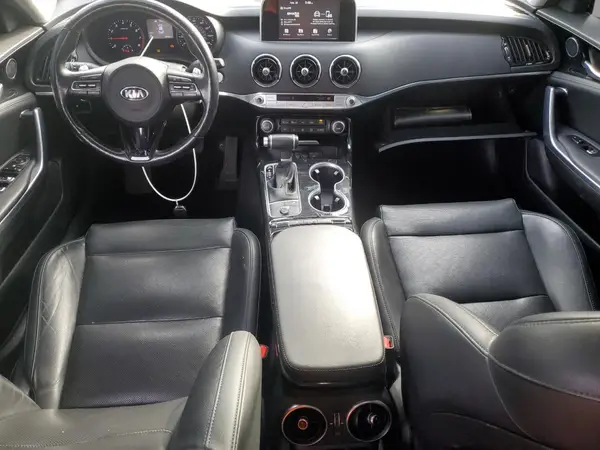 KNAE15LA4K6041880 2019 KIA STINGER - Image 8