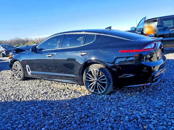 KNAE15LA4K6055620 2019 KIA STINGER - Image 2