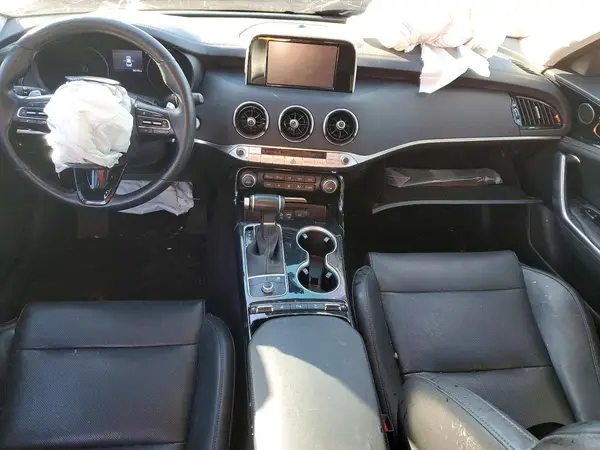 KNAE15LA4K6055620 2019 KIA STINGER - Image 8